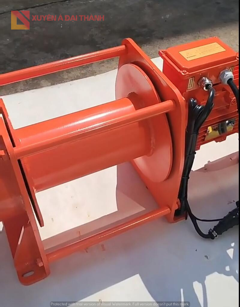 Tang và Hộp Đen Tời Điện tang-va-hop-den-toi-dien