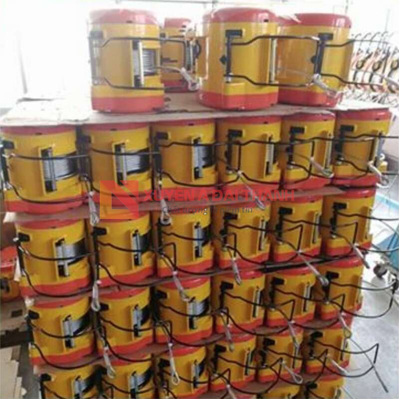 Tời Trong Xưởng Tời Trong Xưởng