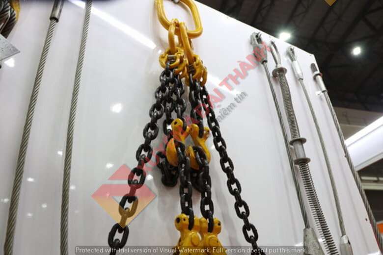 sling-xich-cau-hang