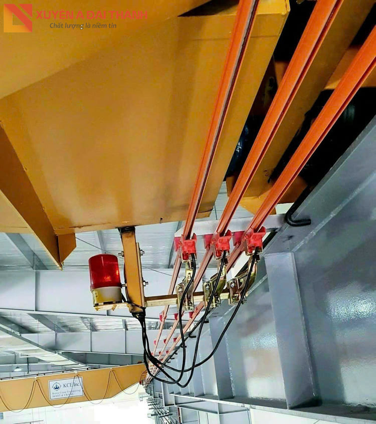 phụ kiện cầu trục chổi tiếp điện
