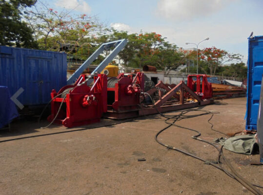 Ứng dụng của tời thủy lực