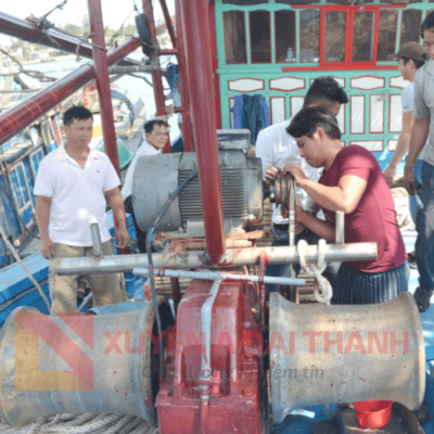 Ứng dụng tời thủy lực trong đánh bắt