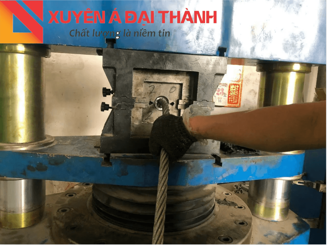 Cáp thép được gia công tại Xuyên Á Đại Thành