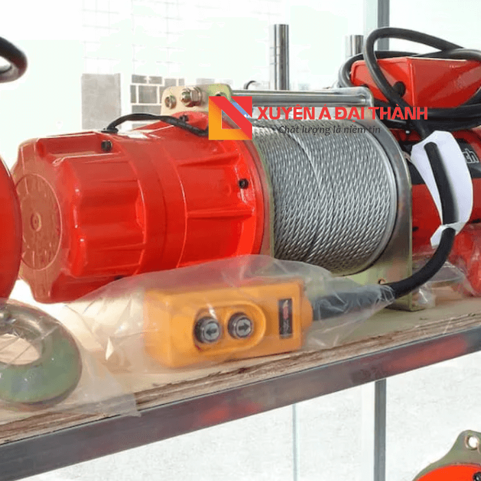 Máy tời 2 tấn
