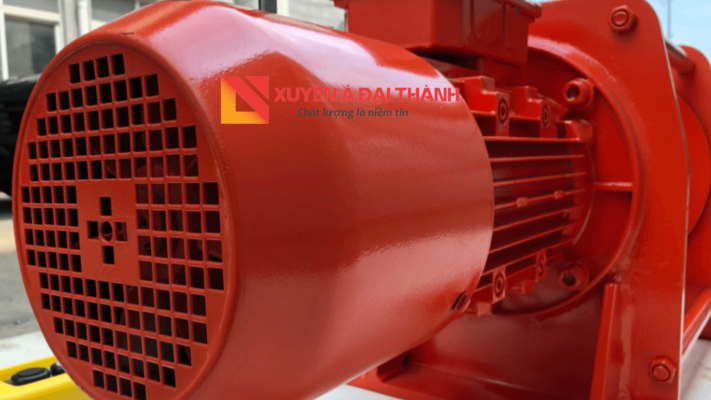 Motor tời điện