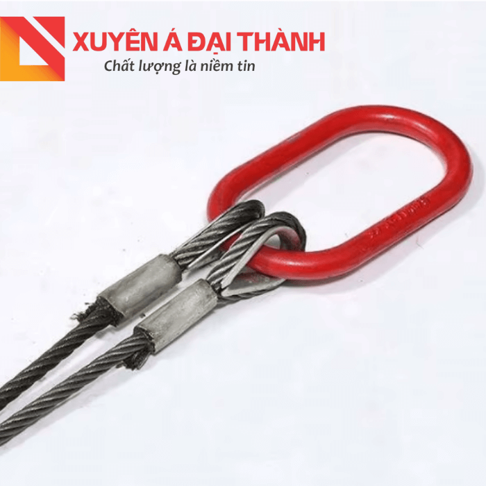 Sling cáp thép có lót cáp và vòng khuyến