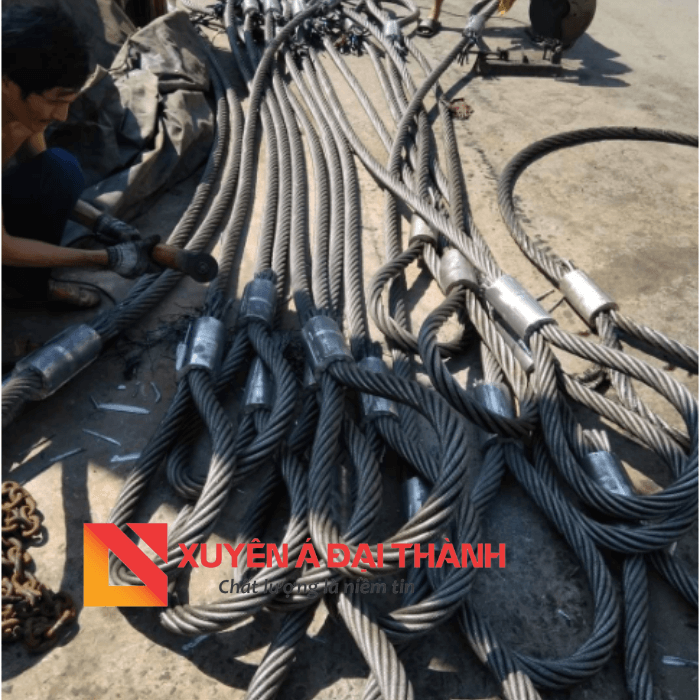 Cáp thép chầu bấm chì