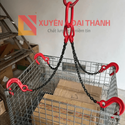 Xích Đen 4 Chân