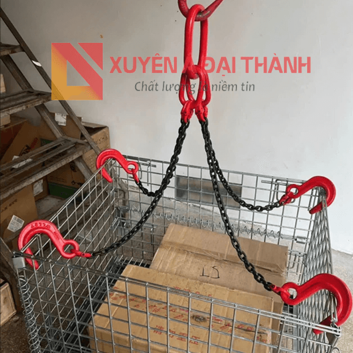 Xích Đen 4 Chân