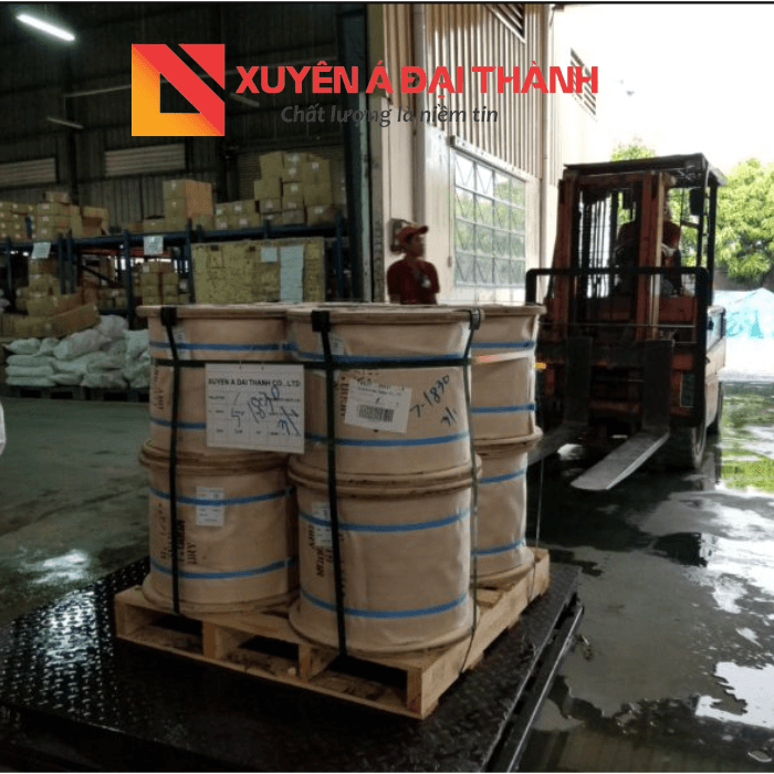 Kho hàng Sling cáp thép 4 chân trong nâng hạ