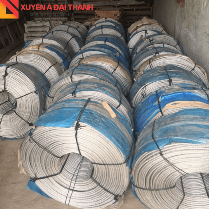 Lô hàng cáp thép bọc nhựa nhập bởi Xuyên Á Đại Thành