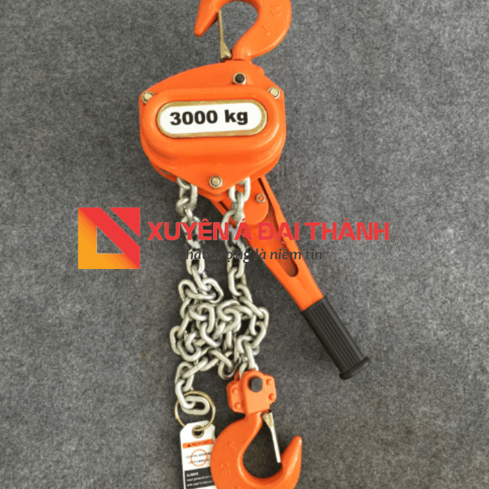 Mặt sau palang lắc tay 3 tấn KAWASAKI