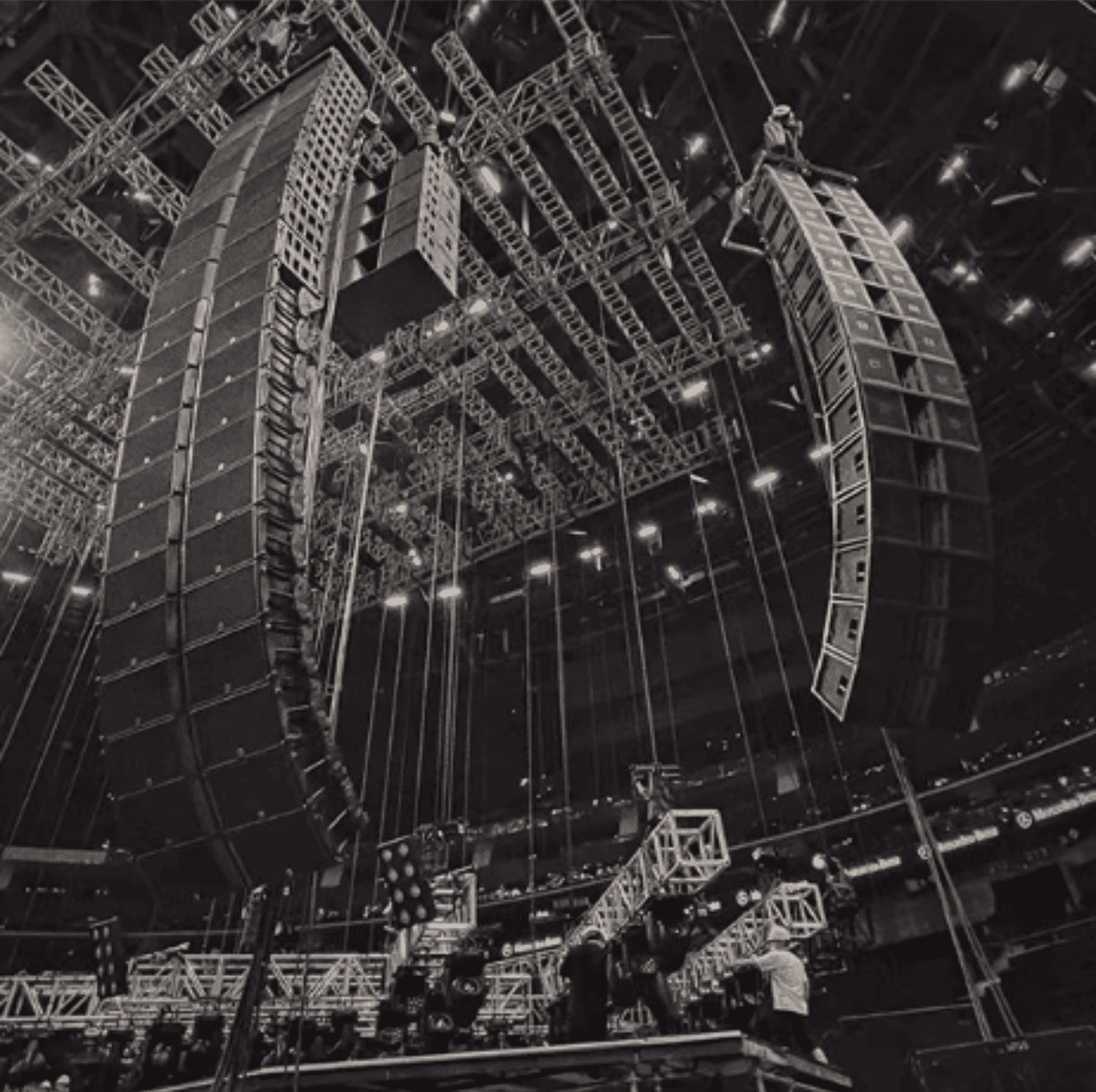 pa-lang-xich-dien-stage-hoist-thuong-hieu-nhat-ban
