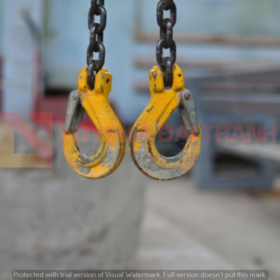 sling-xich-cau-hang