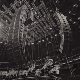 pa-lang-xich-dien-stage-hoist-thuong-hieu-nhat-ban